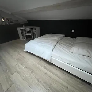 Maison de campagne Hébergement de vacances Graveson